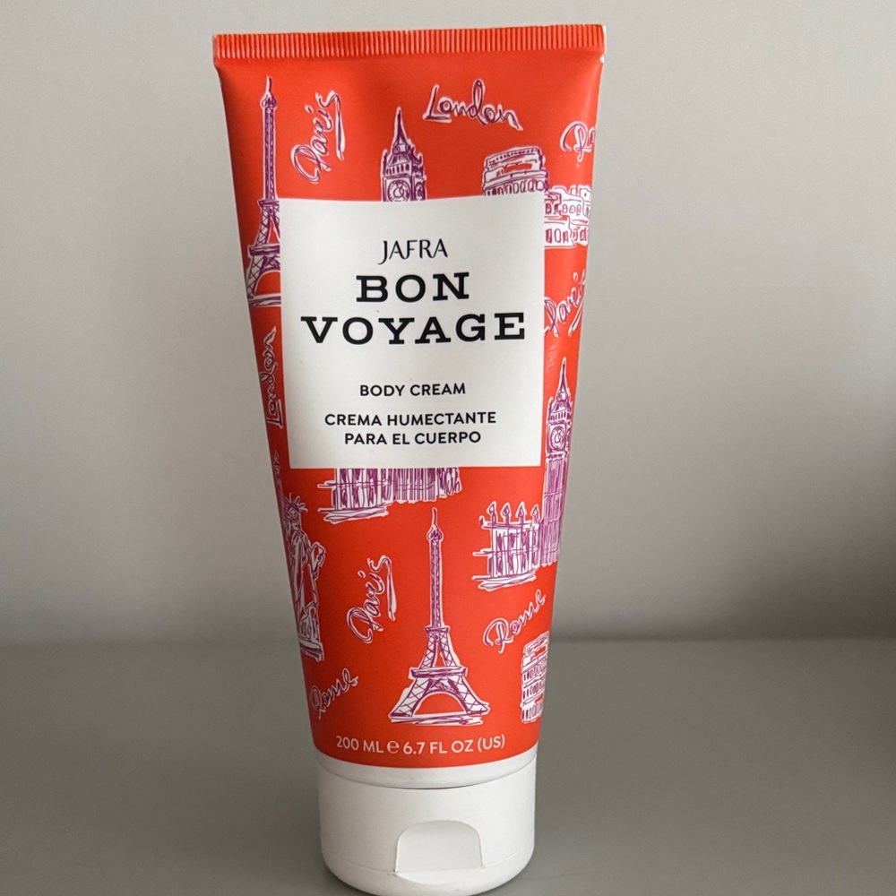 JAFRA Bon Voyage Body Cream - Vibrant Red